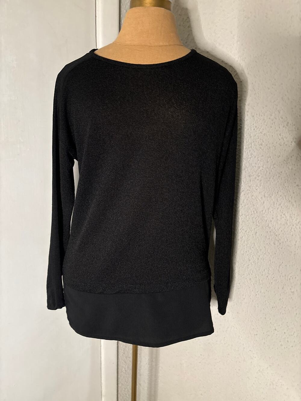 ZARA Knitwear High Low V-Neck Black Sweater S Casual Boho Classic Preppy